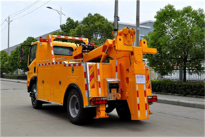 镇坪高速路拖车费